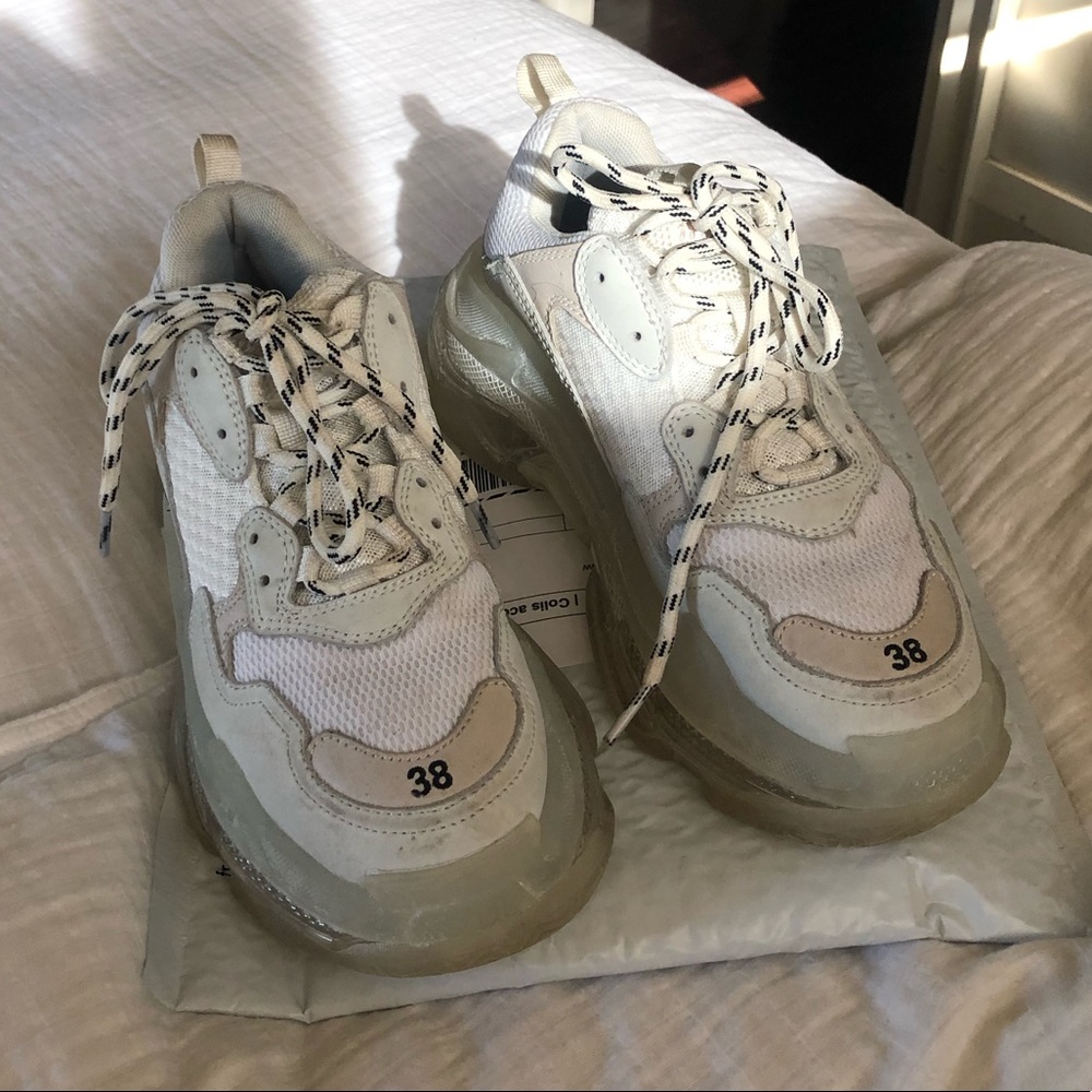 TRIPLE S Balenciaga Blush Sneakers